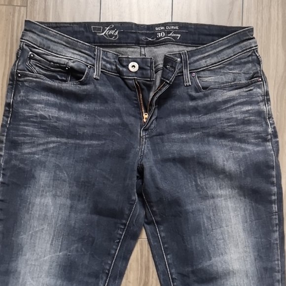 Levi's San Francisco, Demi Curve Skinny Jean sz30 - Picture 2 of 6